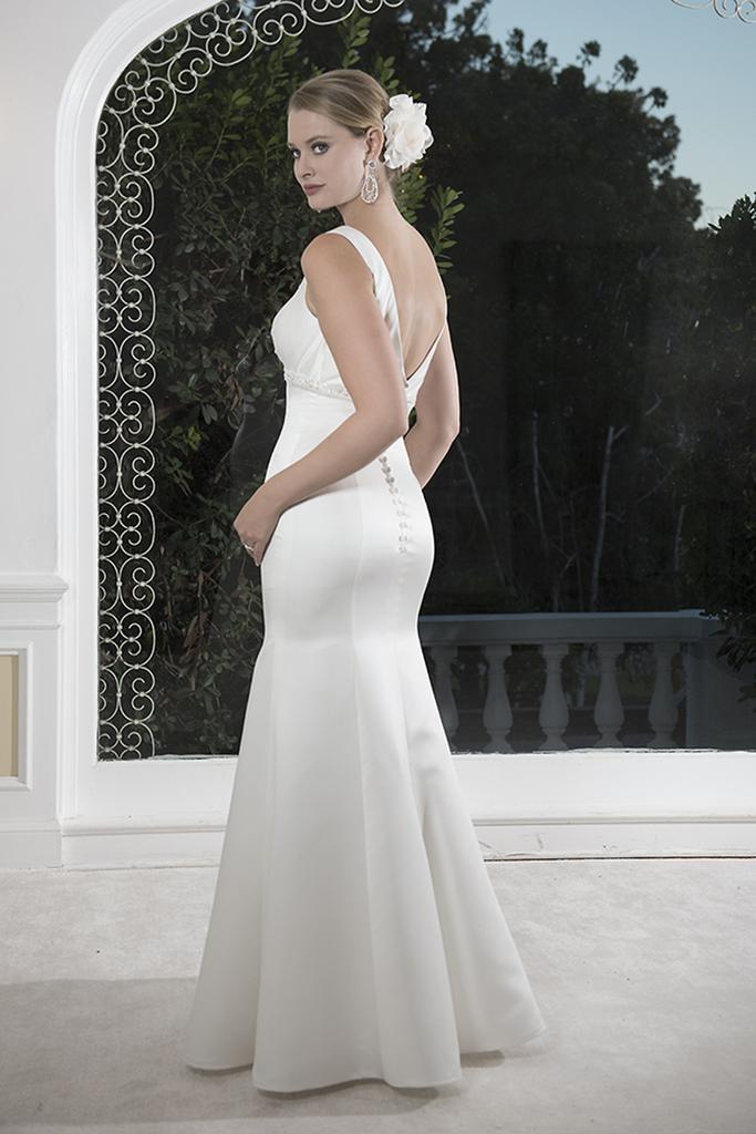 VN6910 - Venus Sleeveless V Neck Fitted Mermaid Lush Satin Wedding Dress